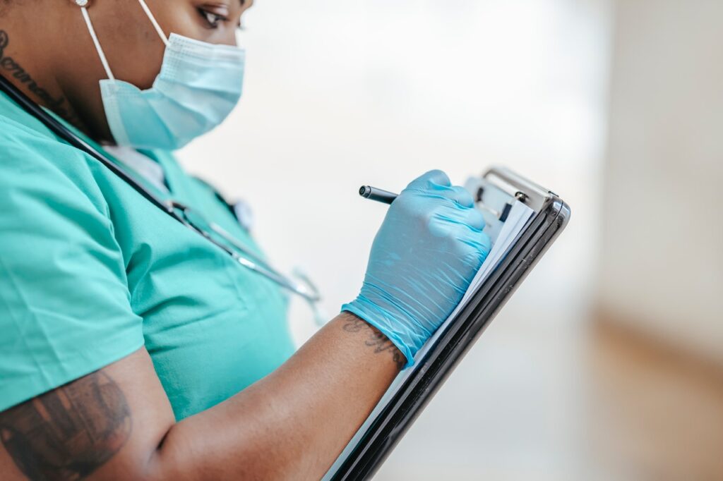 como evitar erros no prontuário medico